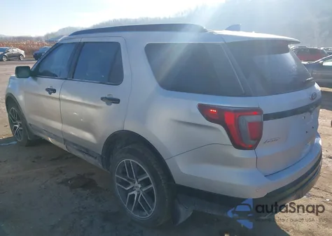2017 Ford Explorer Sport z USA, uszkodzony, nr VIN 1FM5K8GT9HGB77708